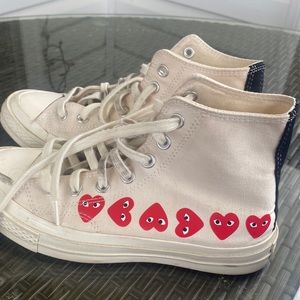 In good use. Barely used. Any questions lmk.